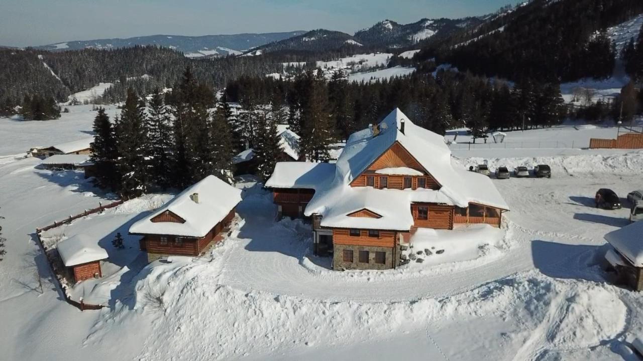 Koliba Holica Hotel Huty Exterior foto