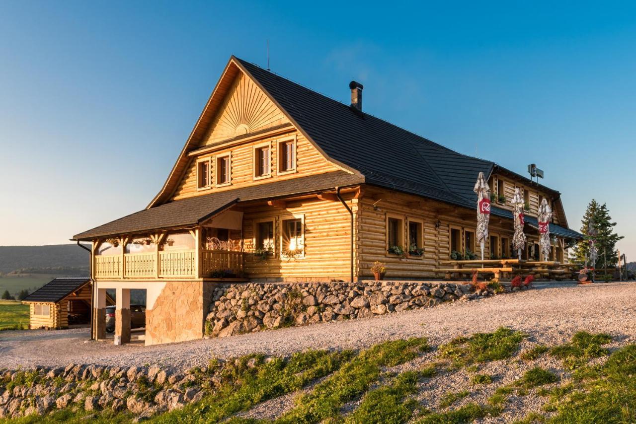Koliba Holica Hotel Huty Exterior foto